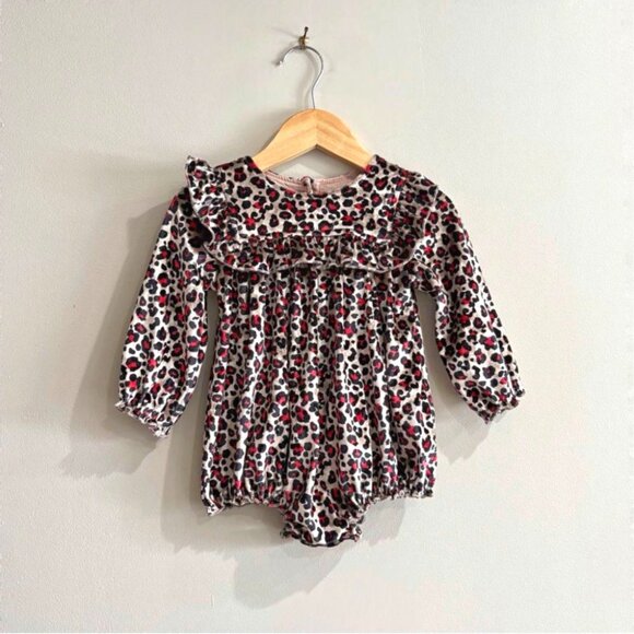 Pink Chicken Baby Girl Long Sleeve Leopard Print Bubble Romper Size 6/12M - Picture 1 of 7